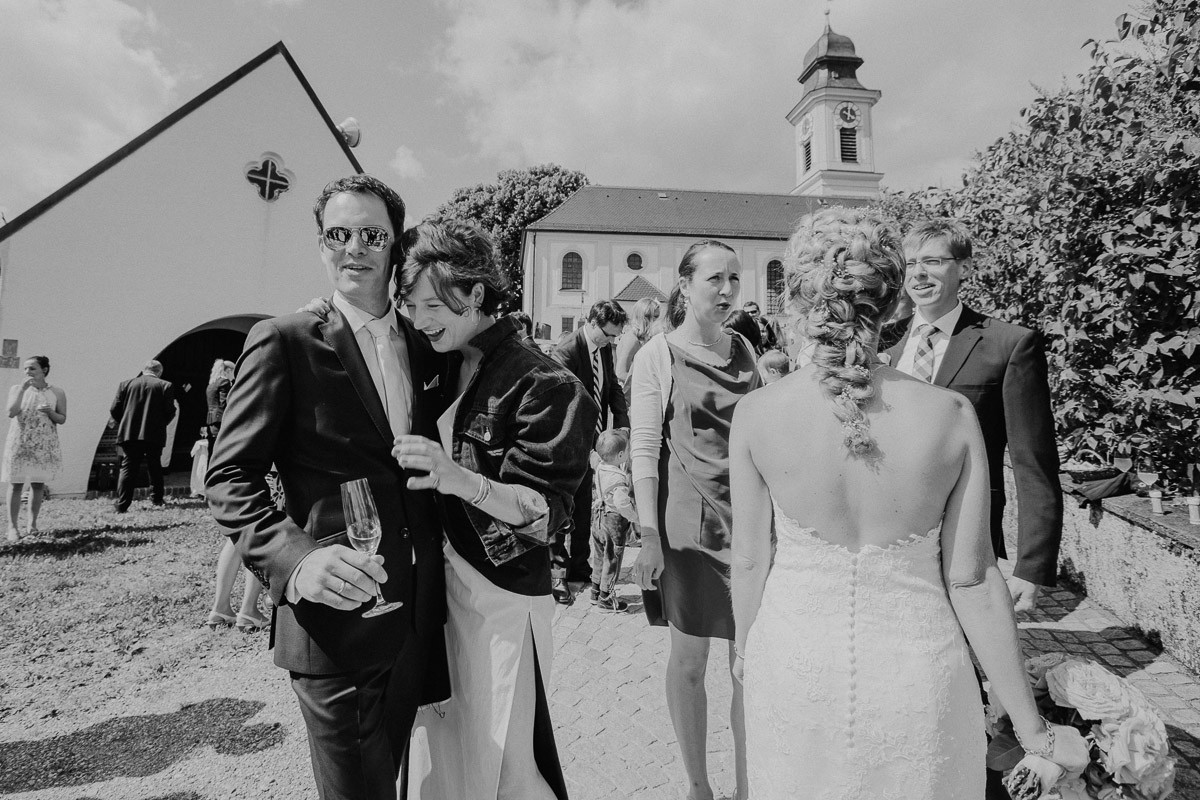 Hochzeitsreportage, Trauung, St. Georg Hohenschäftlarn Bayern, https://www.hochzeitsfotografin-muenchen.eu/