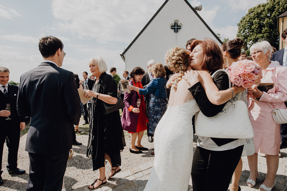 Hochzeitsreportage, Trauung, St. Georg Hohenschäftlarn Bayern, https://www.hochzeitsfotografin-muenchen.eu/