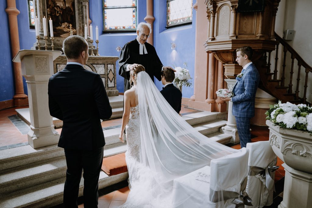 Hochzeitsreportage, Trauung, Christuskirche, Tegernsee, https://www.hochzeitsfotografin-muenchen.eu/
