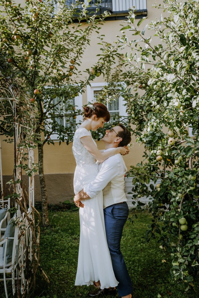 Hochzeitsreportage, Paarshooting, Gutsgasthof Stangl, Vaterstetten, https://www.hochzeitsfotografin-muenchen.eu/