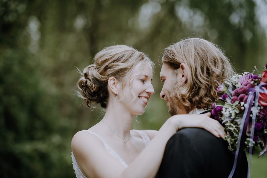 Hochzeitsfotoshooting, Paarshooting, Insel Mühle Hotel, München, https://www.hochzeitsfotografin-muenchen.eu/