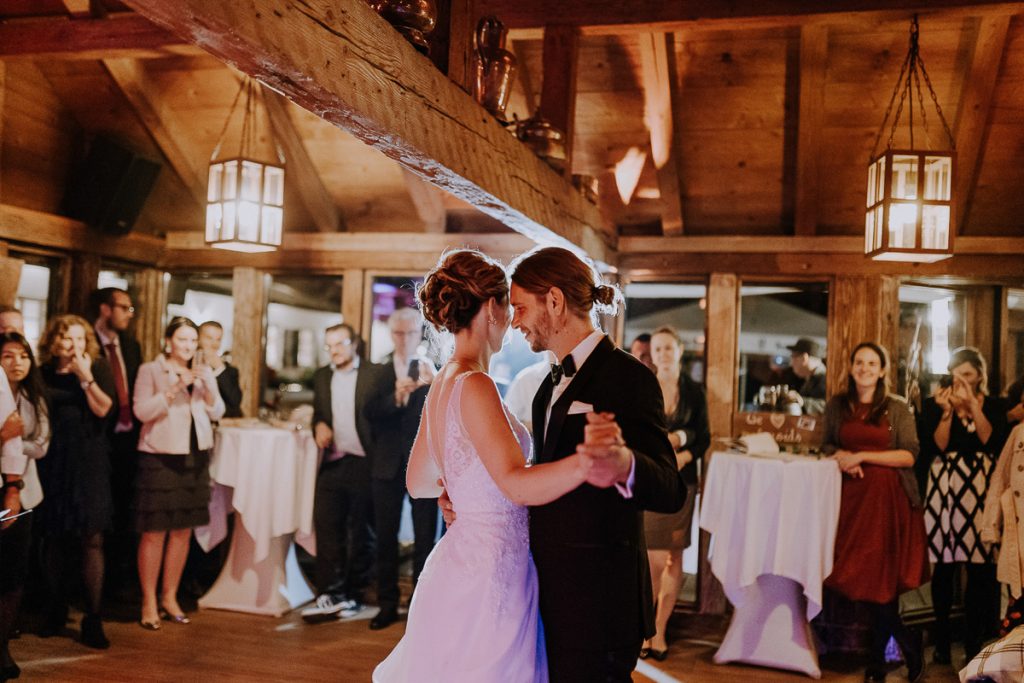 Hochzeitstanz, Insel Mühle Hotel, München, https://www.hochzeitsfotografin-muenchen.eu/
