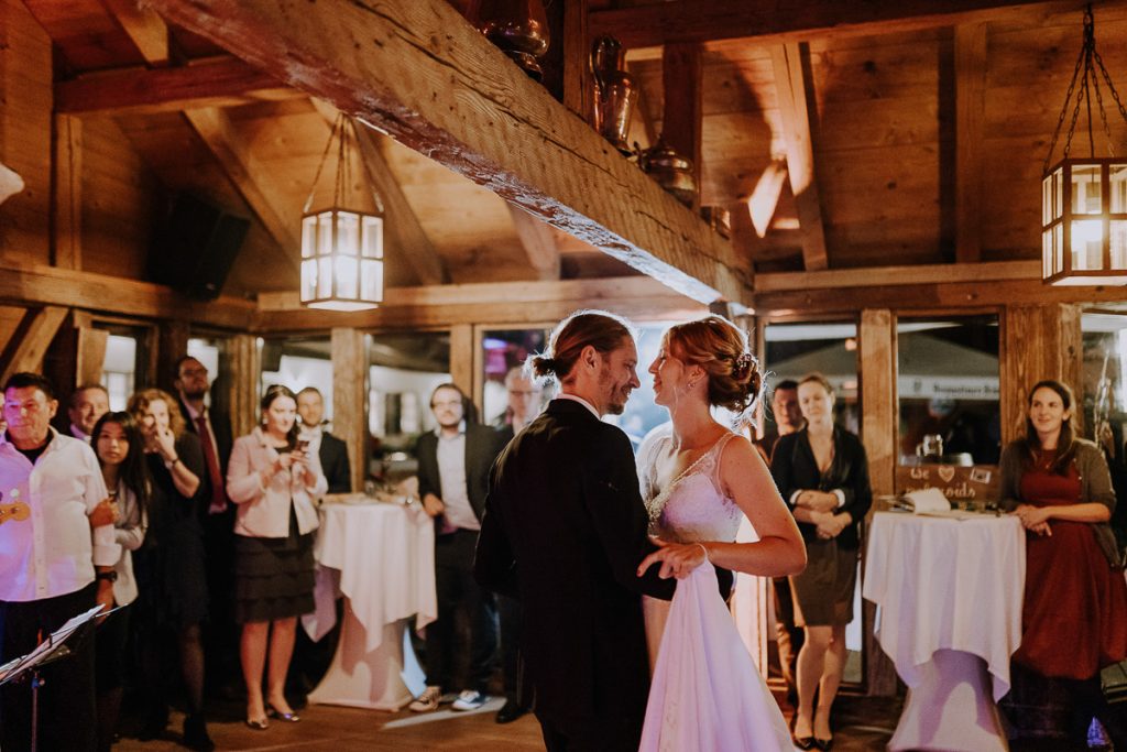 Hochzeitstanz, Insel Mühle Hotel, München, https://www.hochzeitsfotografin-muenchen.eu/