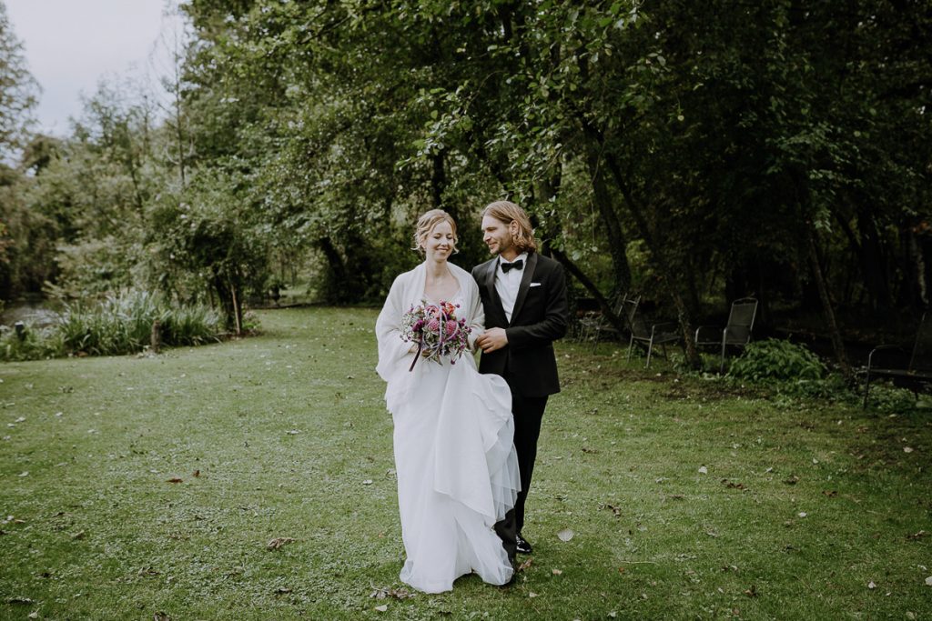Hochzeitsfotoshooting, Paarshooting, Insel Mühle Hotel, München, https://www.hochzeitsfotografin-muenchen.eu/
