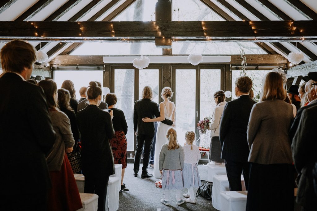 Hochzeitsreportage, freie Trauung, Insel Mühle Hotel, München, https://www.hochzeitsfotografin-muenchen.eu/