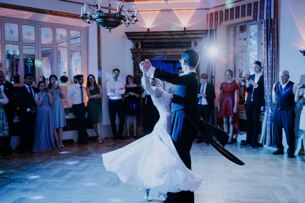Hochzeitsreportage, Hochzeitsfeier, Schloß Höhenried, https://www.hochzeitsfotografin-muenchen.eu/